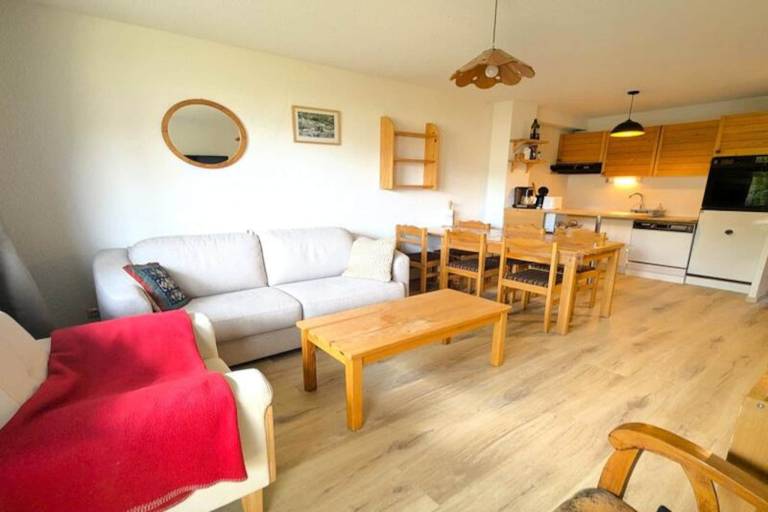 Rental apartment with 2 rooms for 6 persons — photo 3
