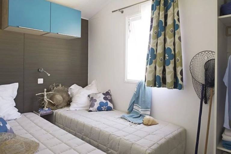 Camping suite with pool — photo 4
