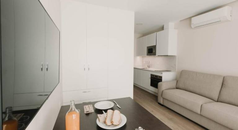 Serviced apartment with pool & terrace in Cartagena