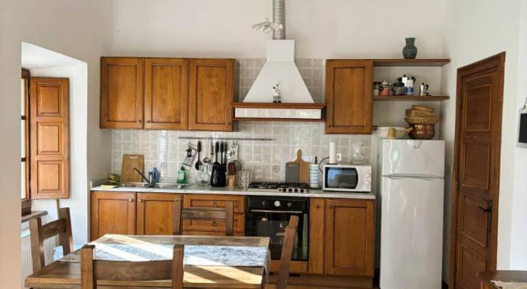 House with 2 rooms for 4 persons — photo 4