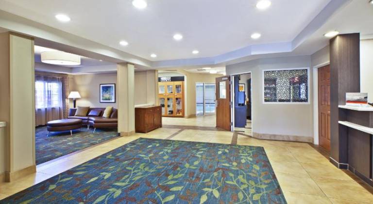 Candlewood Suites Indianapolis Airport By IHG — photo 5