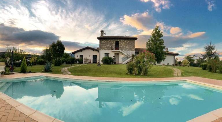 Wonderful house with BBQ, pool & garden | Pets are welcome — photo 2