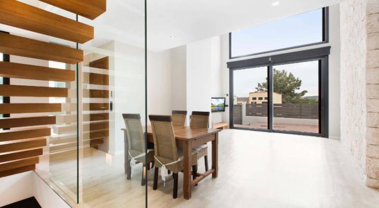 Fully equipped pleasant house with terrace, private pool & grill | Good for workation | Dogs allowed — photo 2
