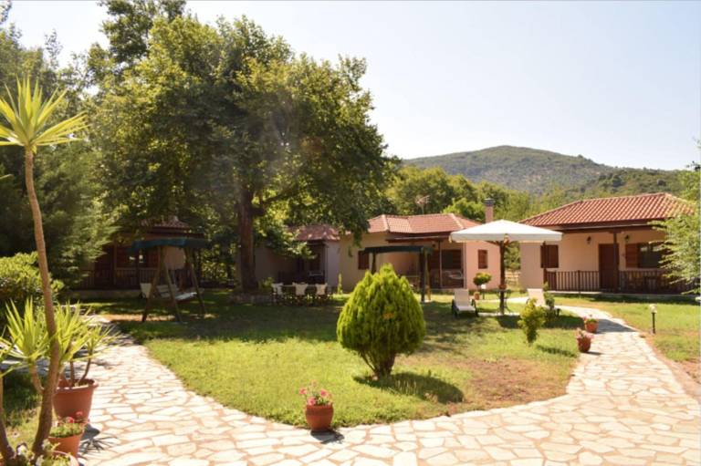 Ferienhaus  Platania