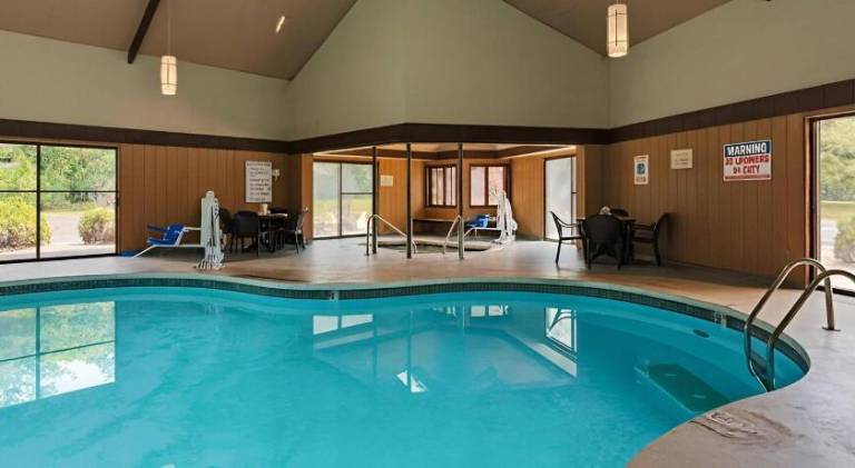 SureStay Plus by Best Western Black River Falls — photo 2