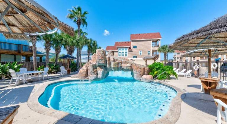 Wonderful holiday apartment with pool, terrace & BBQ | Next to the beach | Suitable for remote work | Pets are welcome — photo 3