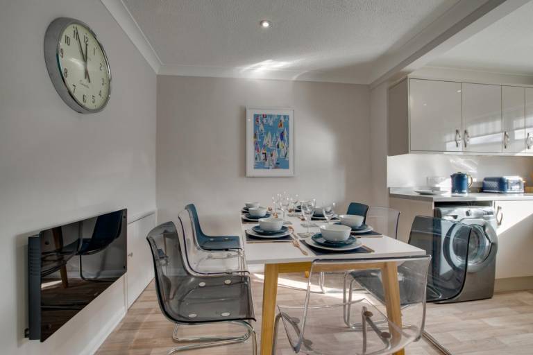 Family-oriented cottage with garden & terrace | Pet-friendly — photo 4