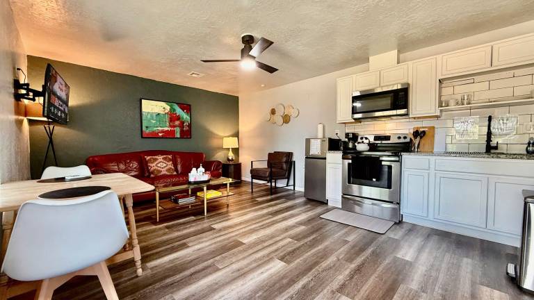 Apartment  Lyons Park