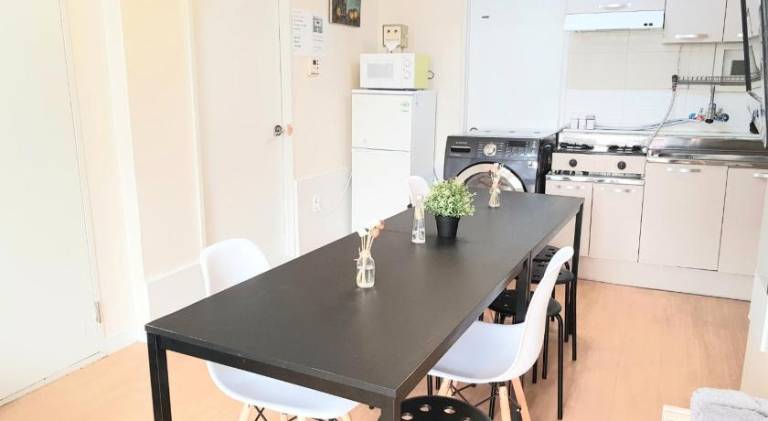 Vacation home with patio — photo 4