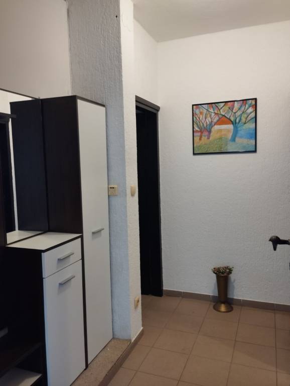 Two bedroom apartment with terrace and sea view Omišalj, Krk (A-22474-a) — photo 4