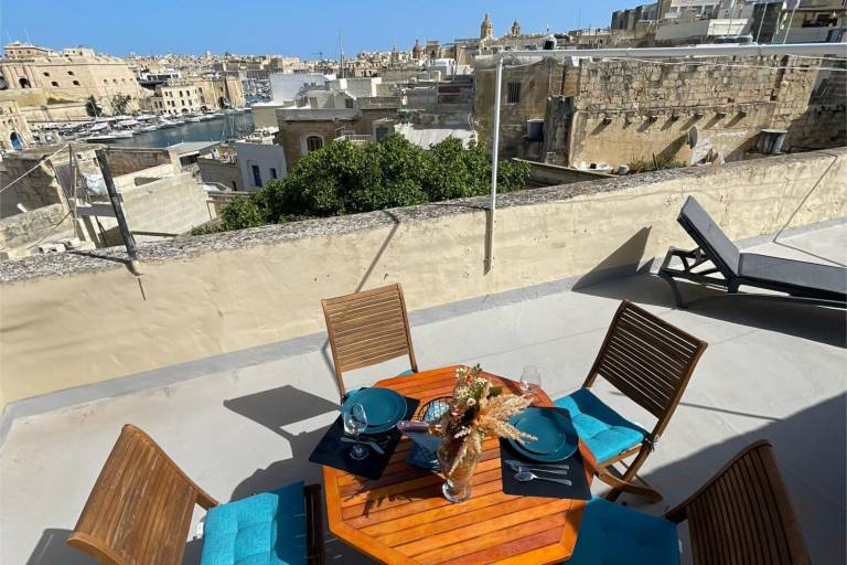 Penthouse Valletta