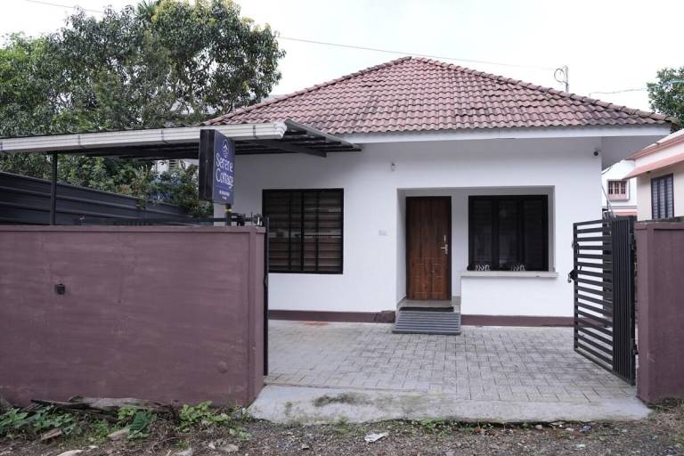 Vacation home with garden in Vythiri