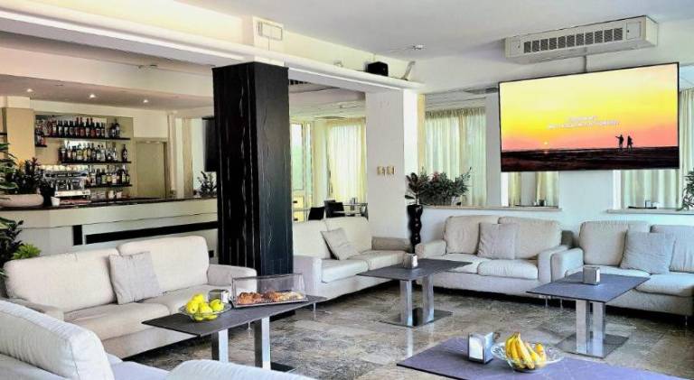 Hotel Helios Beach — photo 3