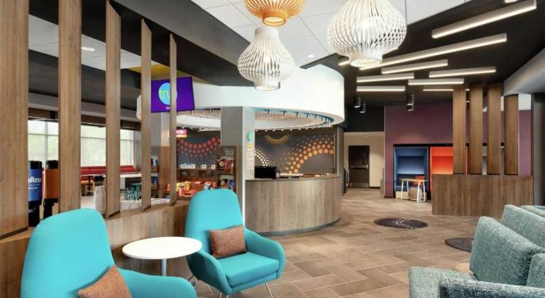 Tru by Hilton Frisco Dallas — photo 2