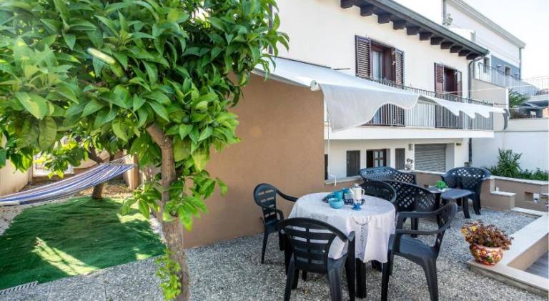 Rental apartment with garden & grill | Dogs allowed in Pozzallo
