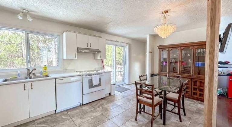 Apartment with 5 rooms for 10 persons — photo 3