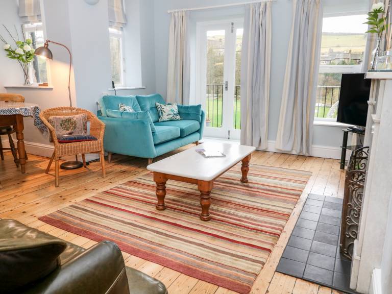 Child-friendly beautiful cottage with patio & garden | Pet-friendly — photo 5