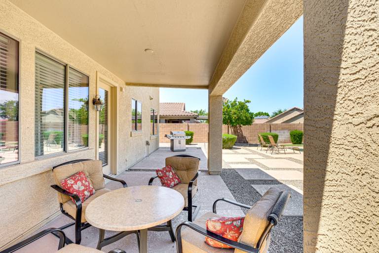 Near Parks & Golf Courses: Gilbert Home w/ Patio! — photo 2