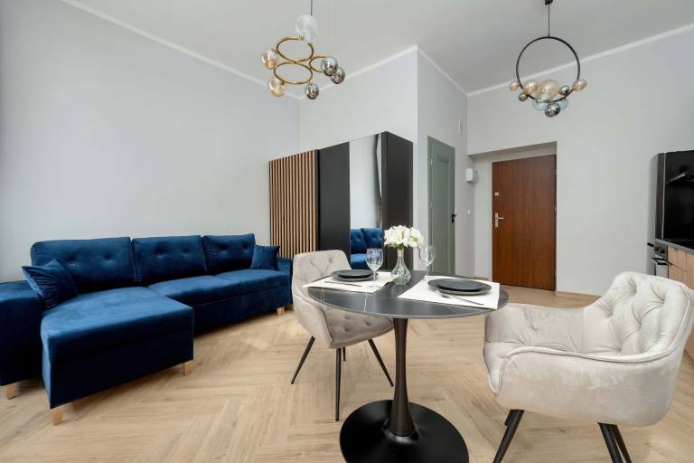 Studio with fast internet | Next to Racławice Panorama — photo 2