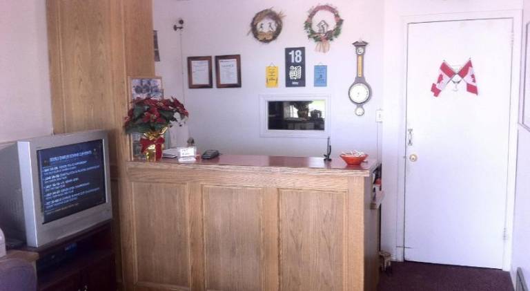 Rainbow Motel — photo 3