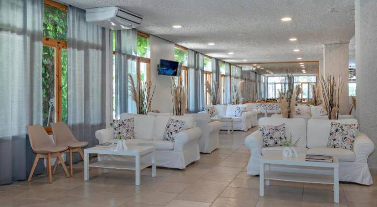 The Grove Seaside Hotel — photo 4