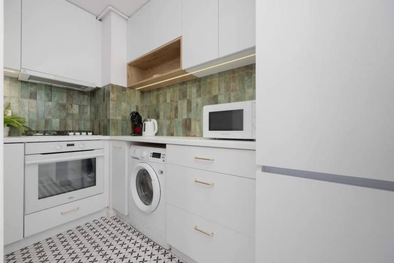 Family-oriented lovely apartment with fast internet | Pets are welcome — photo 5