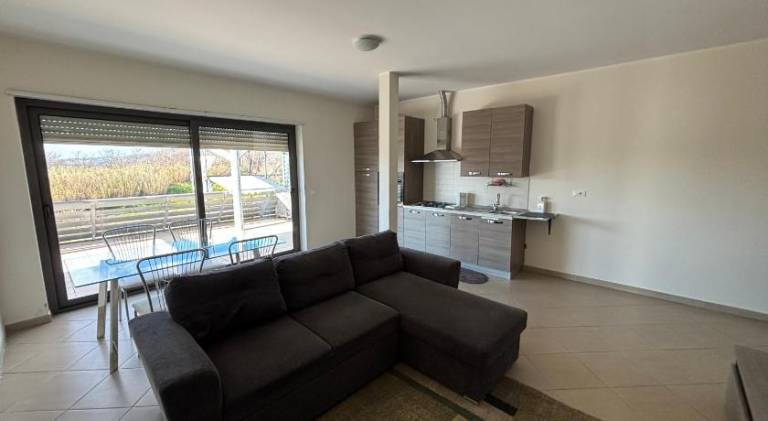 CAMERA PER 1-2 OSPITI IN Viale SAN BRUNO — photo 2