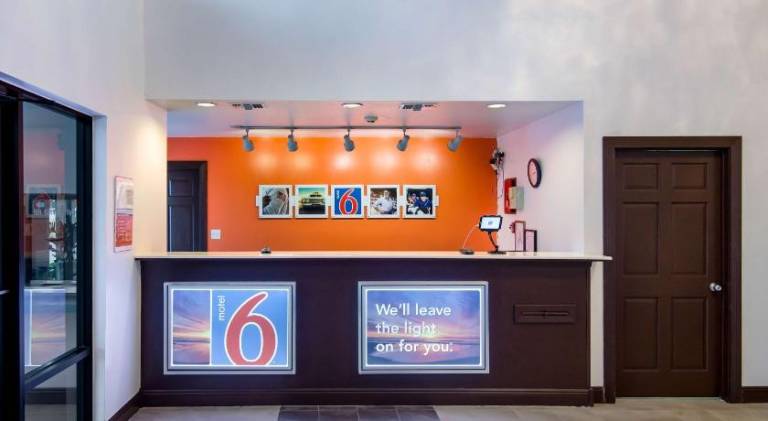 Motel 6 Moss Point, MS — photo 2