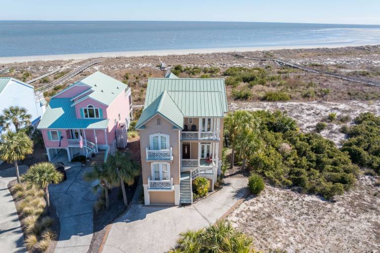 Seascape Oceanfront with Spectacular views