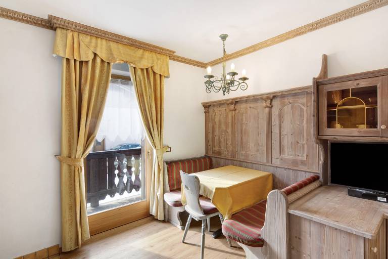 Holiday Apartment "Casa Li Roina n 45" with Mountain View, Balconies & Wi-Fi — photo 2