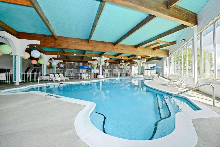 Howard Johnson by Wyndham Benton Harbor — photo 3