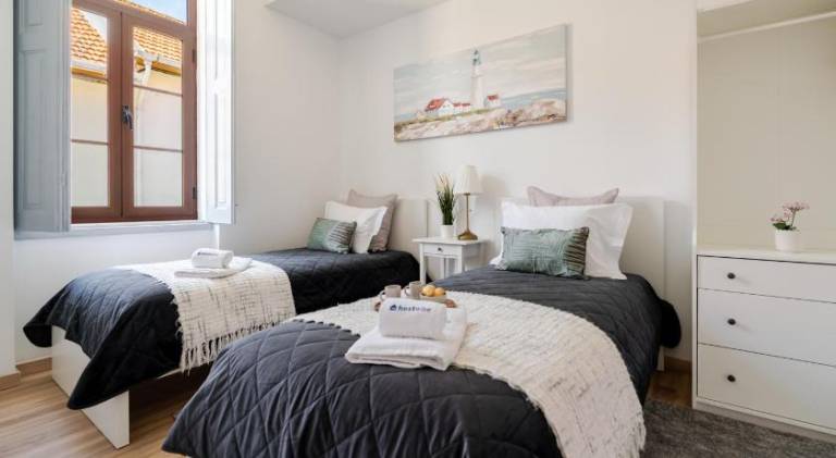 Charming house with hot tub & terrace | Dogs allowed in Porto