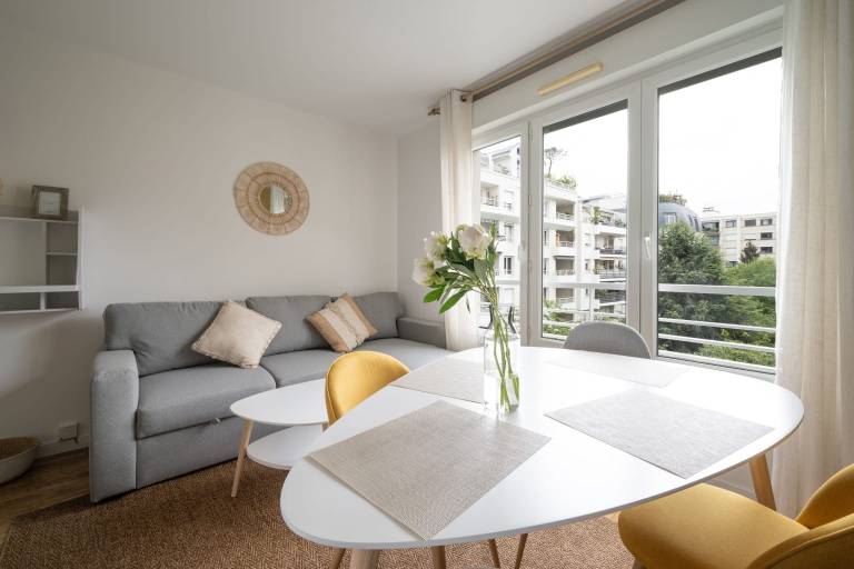 Modernes Studio in Courbevoie Nomad by Welkeys