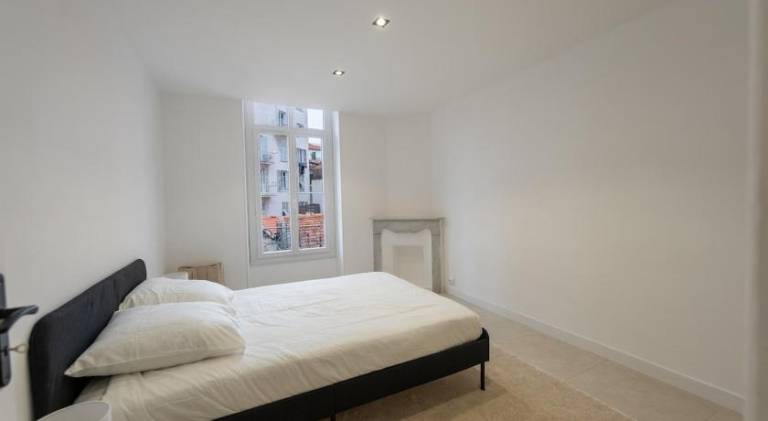 Rental apartment with 1 room for 4 persons in Thiers