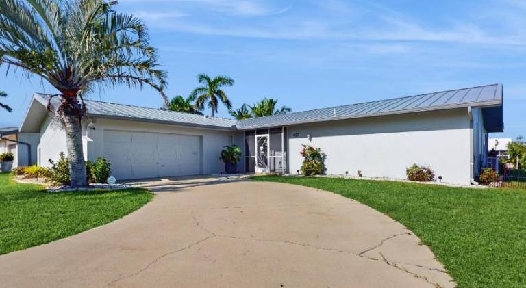 House with pool | Pets are welcome in Punta Gorda, FL