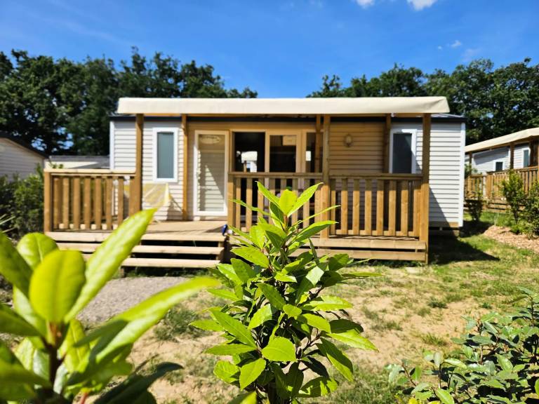 Camping Emerald - Sea Green by Sunêlia - Loisir Confort 2 bedrooms 4 people in Dinan