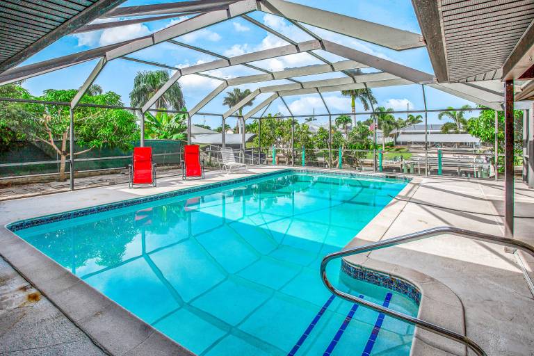 House Caloosahatchee