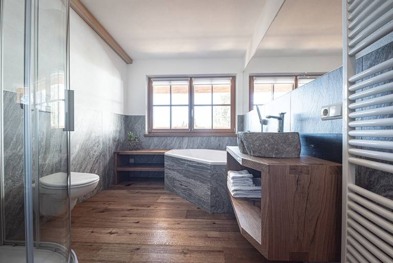 Holiday Apartment "Edelweiss" with Mountain View, Private Terrace & Wi-Fi — photo 2