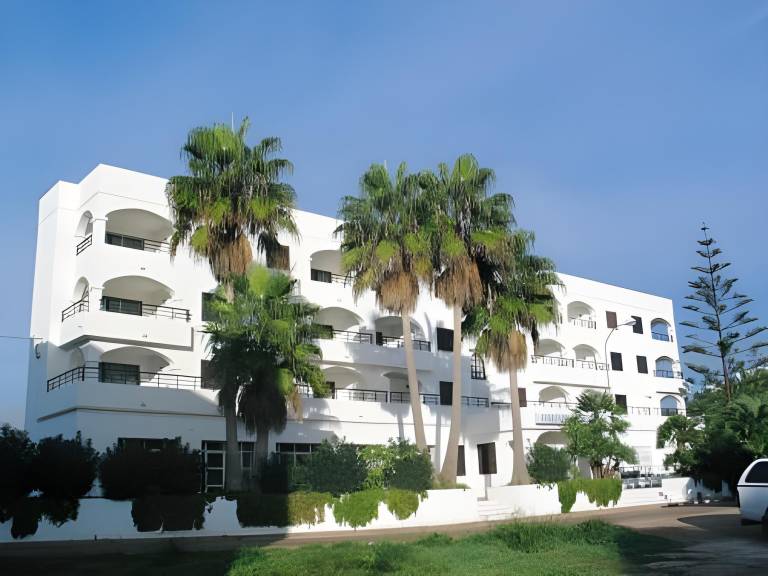 Apartment with patio & pool in Santa Eulalia del Rio