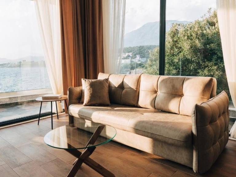 One Bedroom Apartment with Balcony