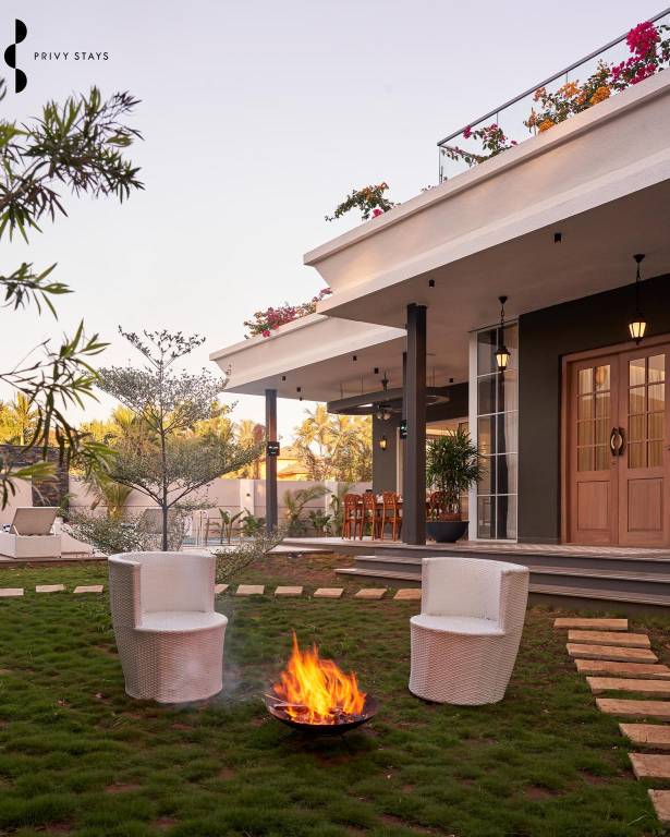 Big house with terrace, garden & pool | Pets allowed — photo 5