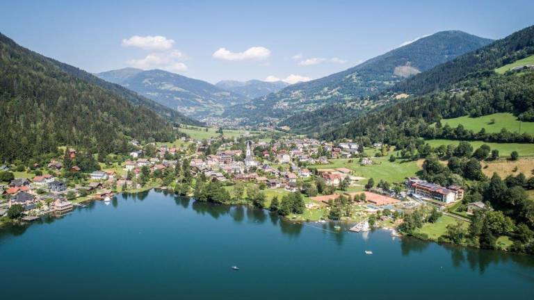 Ferienwohnung  Feld am See