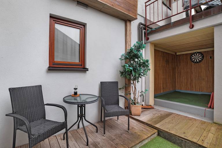 Apartment 'Schwarzwald-Lodge' with Terrace and Infrared Cabin — photo 3