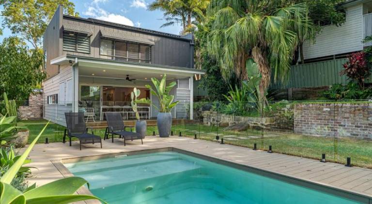 380 m&sup2; Ferienhaus