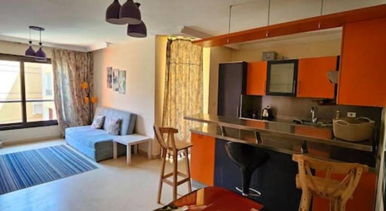 Esplanada flat with free beach, no single men — photo 2