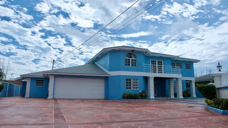 House  Nassau