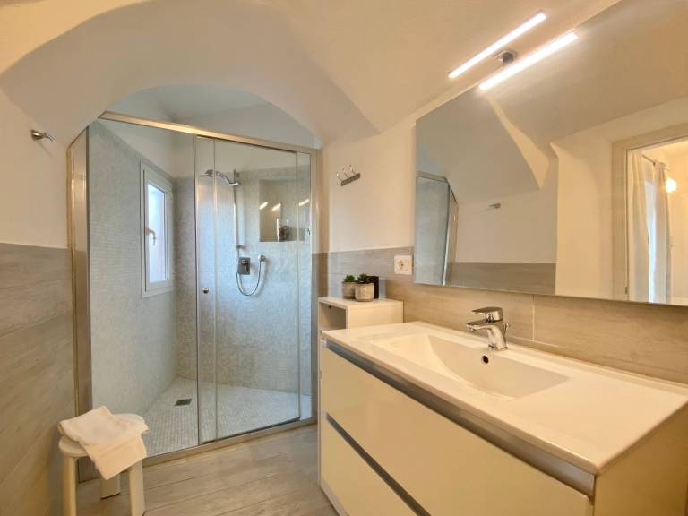 Casa Rosa Tre, 45 Quadratmeter Wohnung und Parkplatz — photo 3