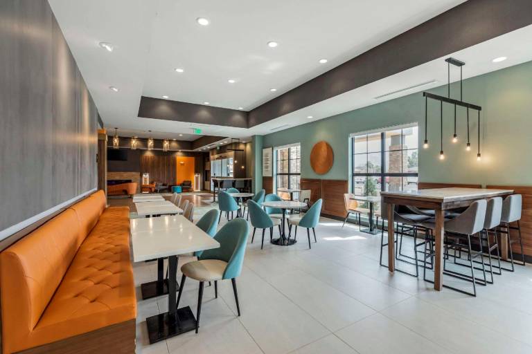 Comfort Suites Cheyenne — photo 4