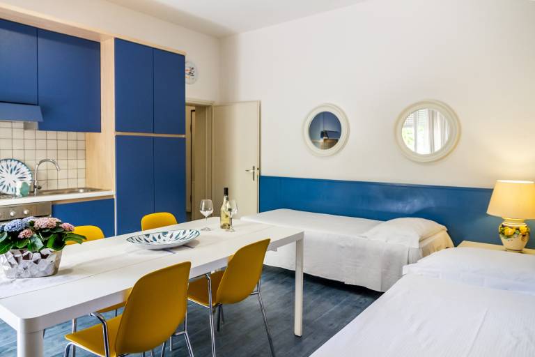 Holiday apartment with 1 room for 4 persons — photo 4