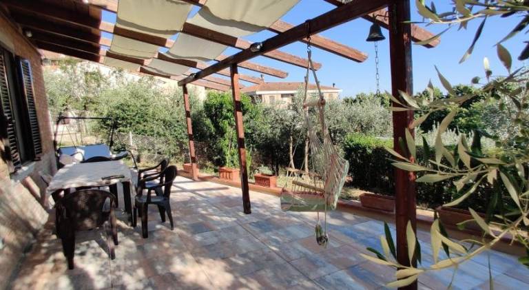 Apartment with garden & patio in Chiusi